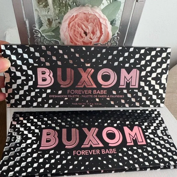 Buxom  FOREVER BABE EYESHADOW PALETTE - Picture 6 of 9